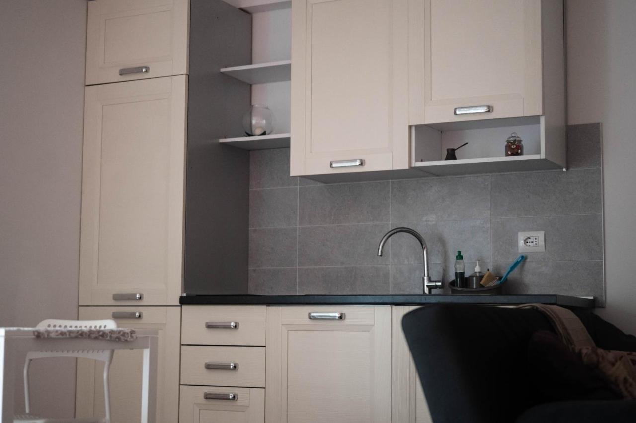 Villa Belvedere_Studio Flat San Fermo della Battaglia Kültér fotó