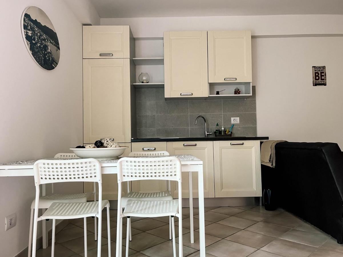 Villa Belvedere_Studio Flat San Fermo della Battaglia Kültér fotó