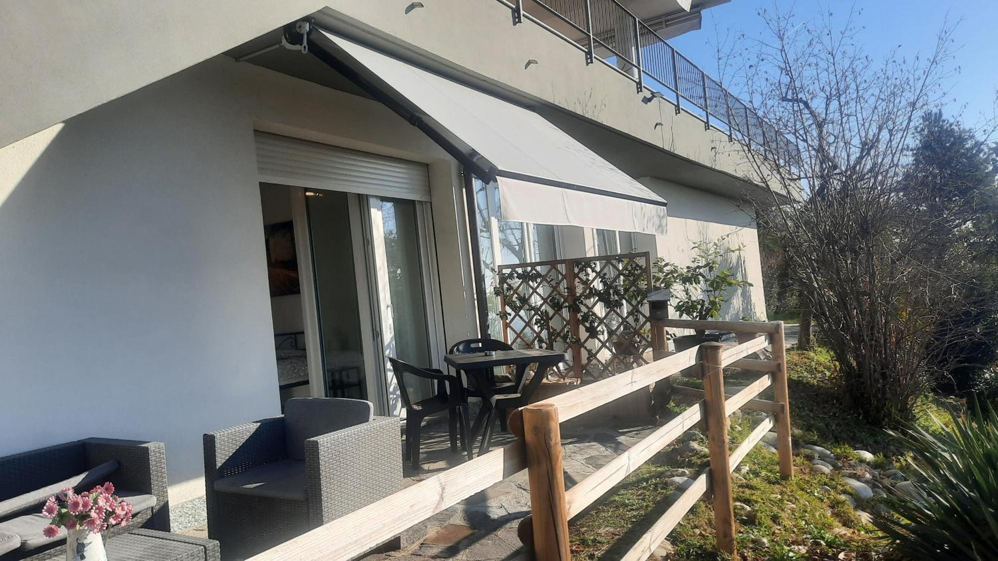 Villa Belvedere_Studio Flat San Fermo della Battaglia Kültér fotó